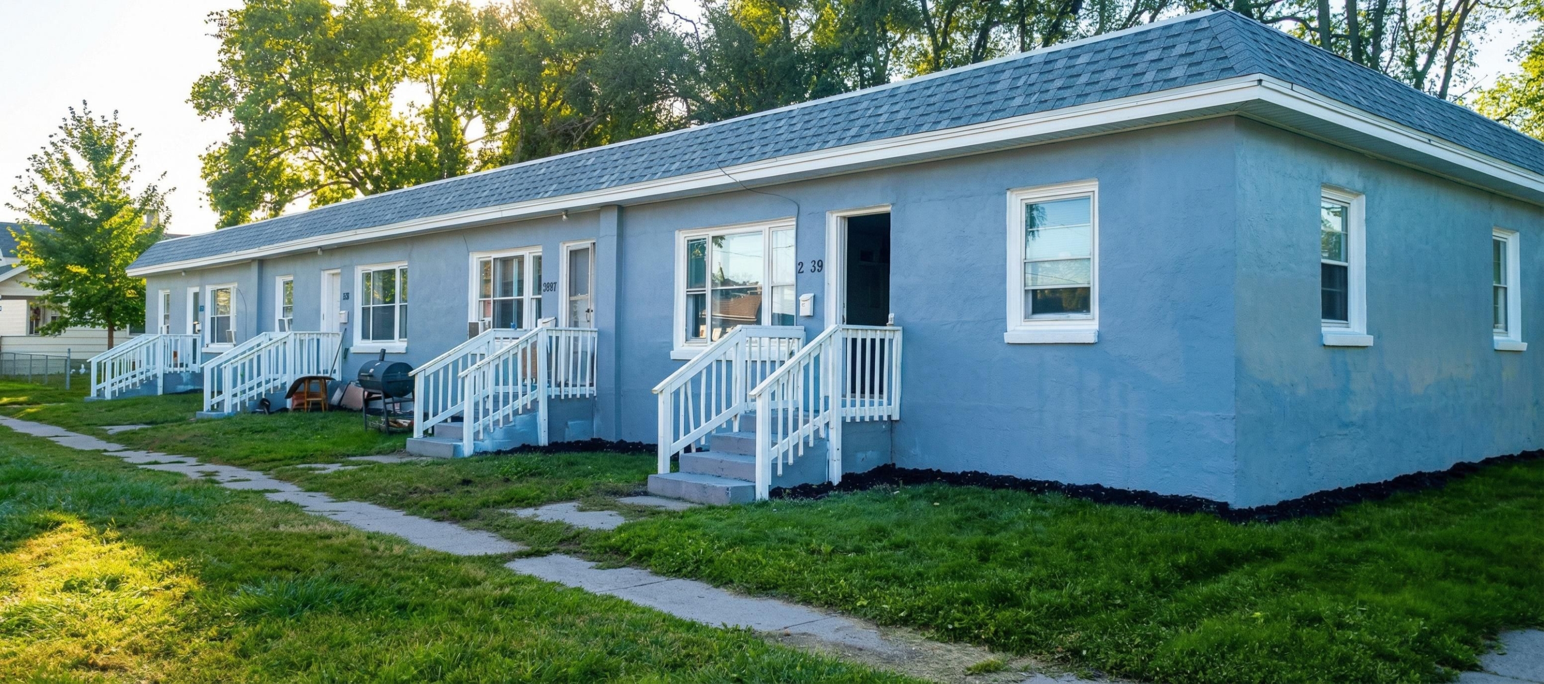 2033 4th Avenue - 2037